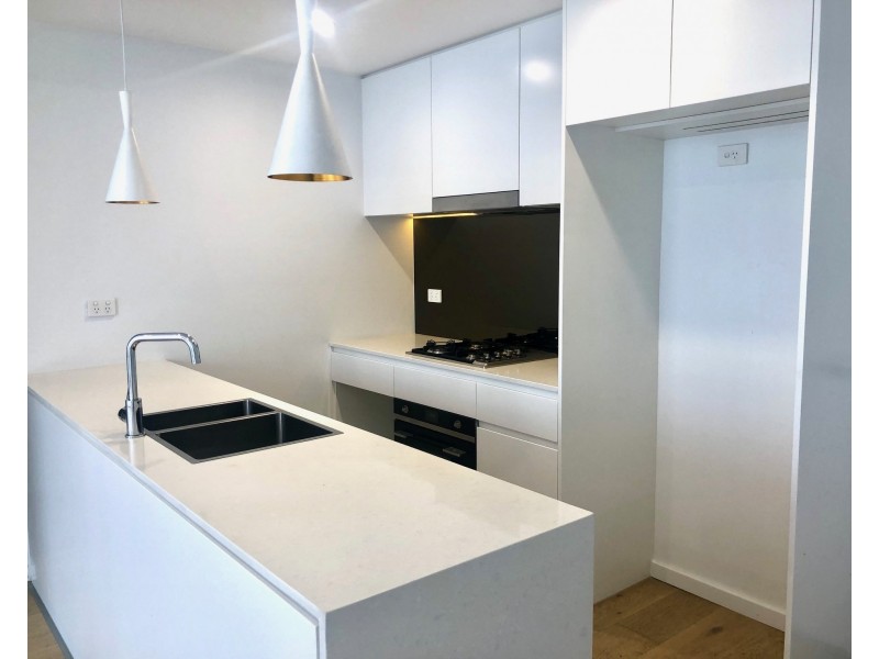 3215/2-2a Rothschild  Ave, Rosebery NSW 2018