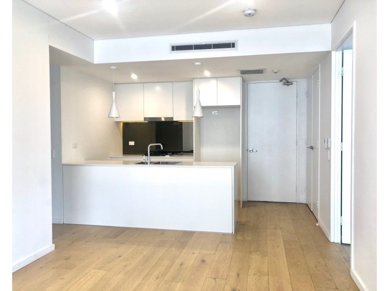 3215/2-2a Rothschild  Ave, Rosebery NSW 2018