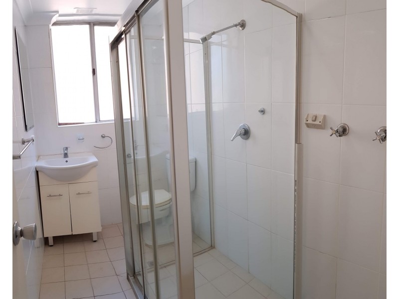 2/16 First Avenue, Eastwood NSW 2122