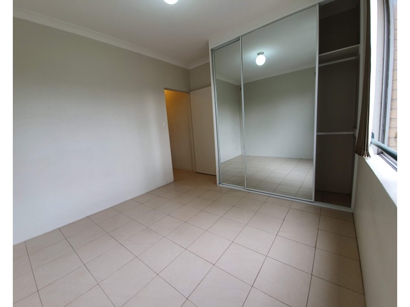 2/16 First Avenue, Eastwood NSW 2122