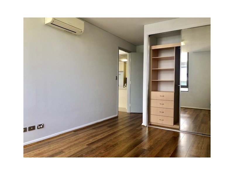 126/28 Ferntree Place, Epping NSW 2121