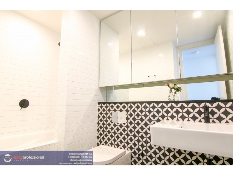 A808/33 Bridge Street, Erskineville NSW 2043