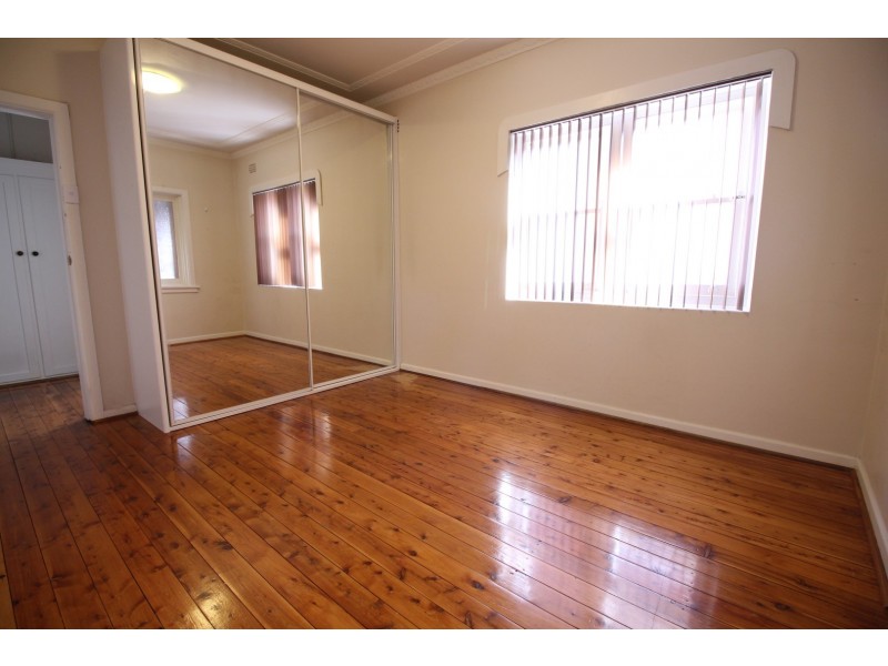 2/99 Milton St, Ashfield NSW 2131