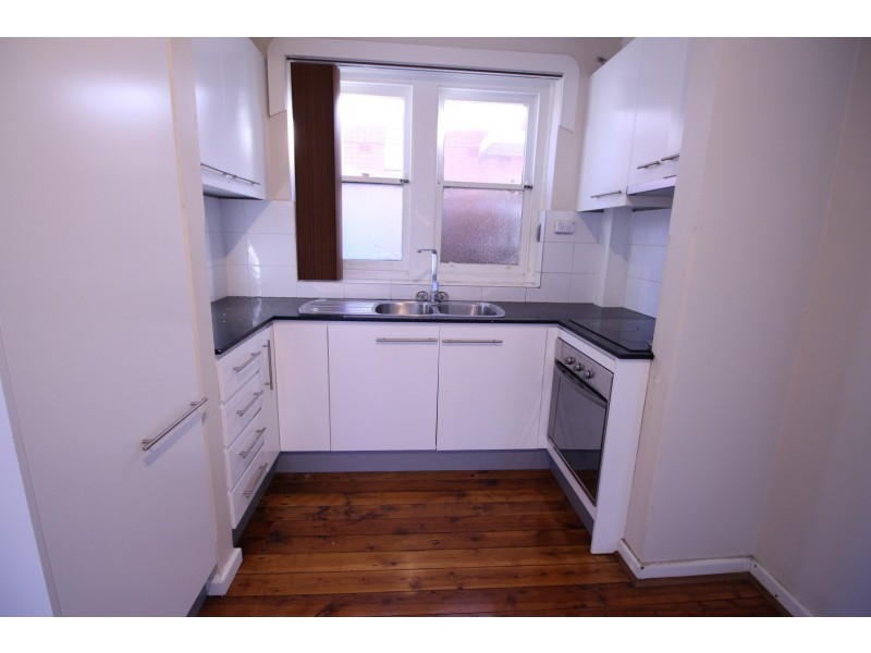 2/99 Milton St, Ashfield NSW 2131