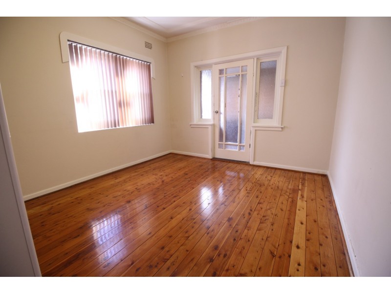 2/99 Milton St, Ashfield NSW 2131