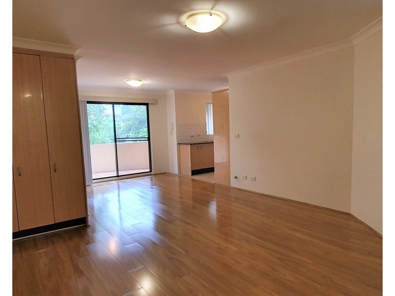 1/21-23 Stewart Street, Parramatta NSW 2150