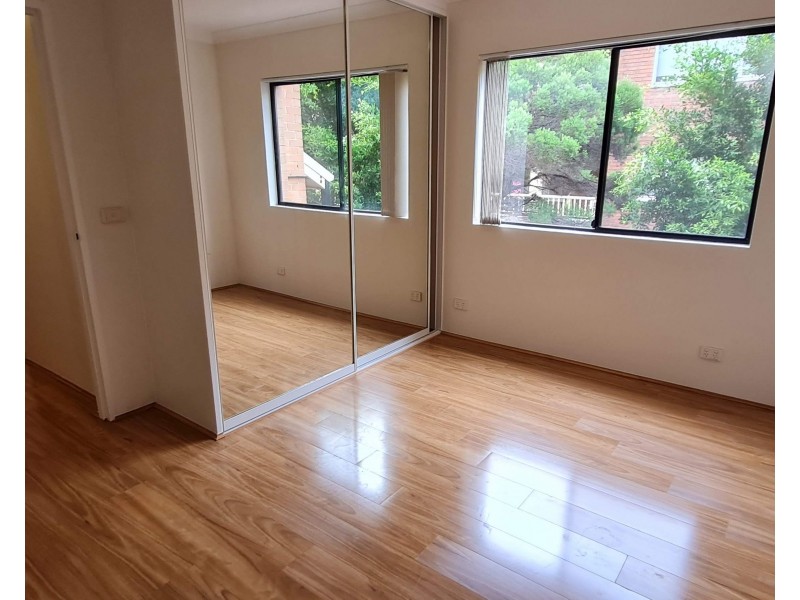 1/21-23 Stewart Street, Parramatta NSW 2150