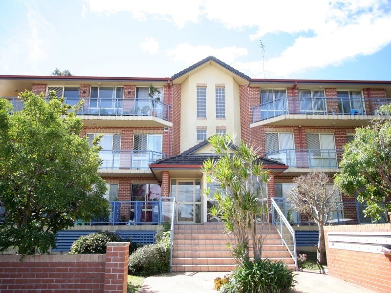 8/13-17 Morrison Rd, Gladesville NSW 2111