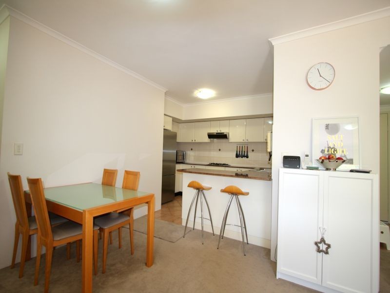 8/13-17 Morrison Rd, Gladesville NSW 2111