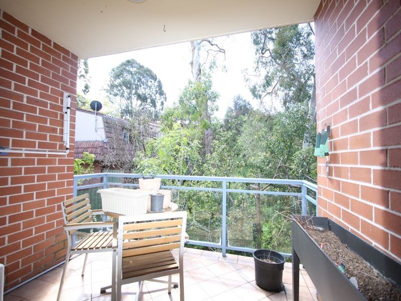 8/13-17 Morrison Rd, Gladesville NSW 2111