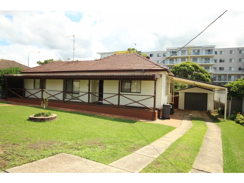 22 DAN STREET, Campbelltown NSW 2560