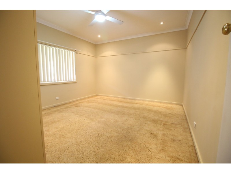 22 DAN STREET, Campbelltown NSW 2560