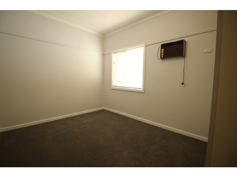 22 DAN STREET, Campbelltown NSW 2560