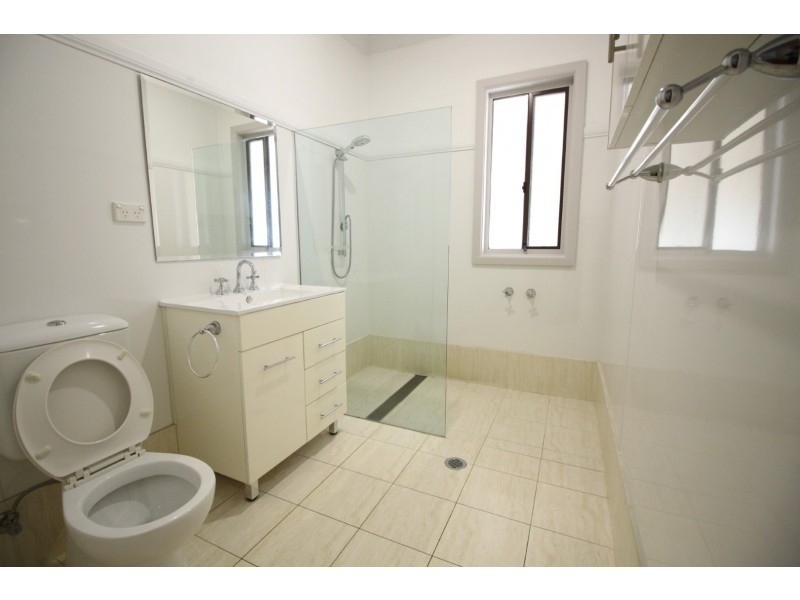 22 DAN STREET, Campbelltown NSW 2560
