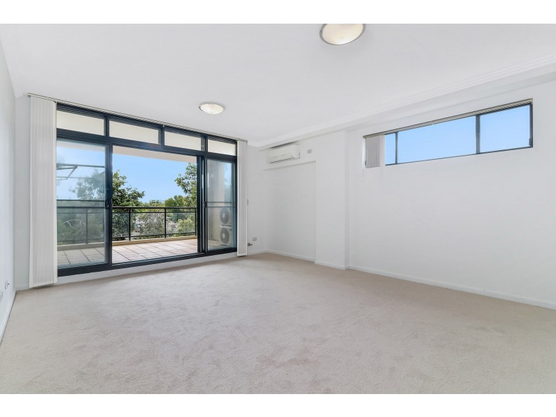 68/1-13 Russell Street, Baulkham Hills NSW 2153