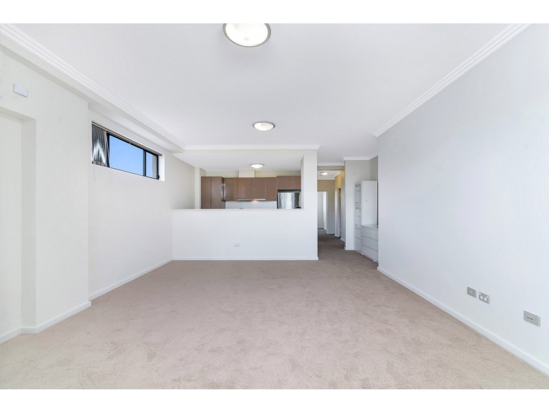 68/1-13 Russell Street, Baulkham Hills NSW 2153