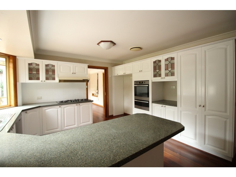 3 Bowen Cl, Cherrybrook NSW 2126