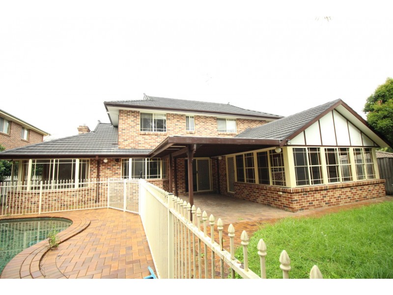 3 Bowen Cl, Cherrybrook NSW 2126