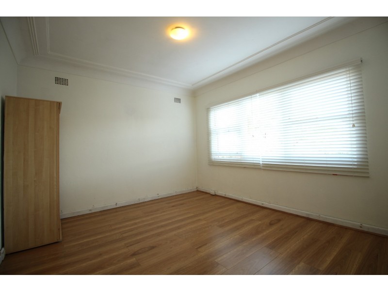 32 Myra Ave, Ryde NSW 2112