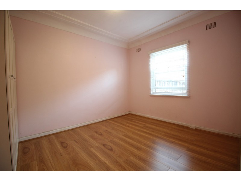 32 Myra Ave, Ryde NSW 2112