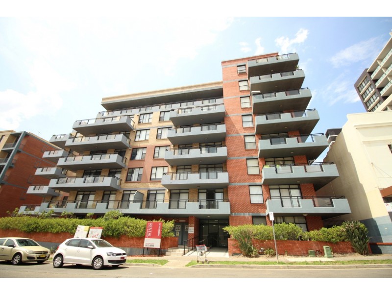 24/6-12 Carrington Ave, Hurstville NSW 2220