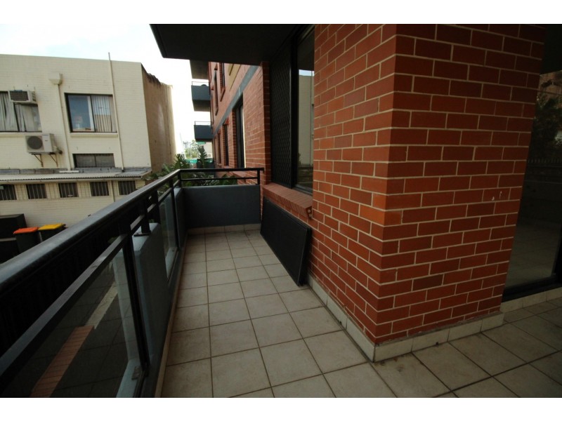 24/6-12 Carrington Ave, Hurstville NSW 2220