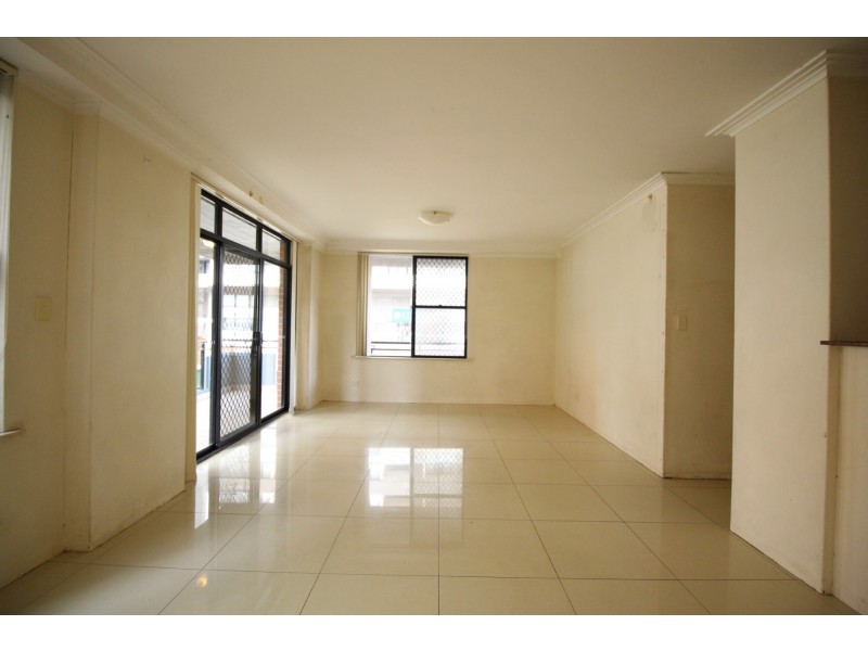 24/6-12 Carrington Ave, Hurstville NSW 2220