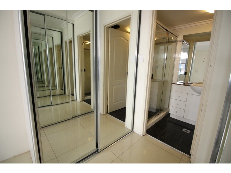 24/6-12 Carrington Ave, Hurstville NSW 2220