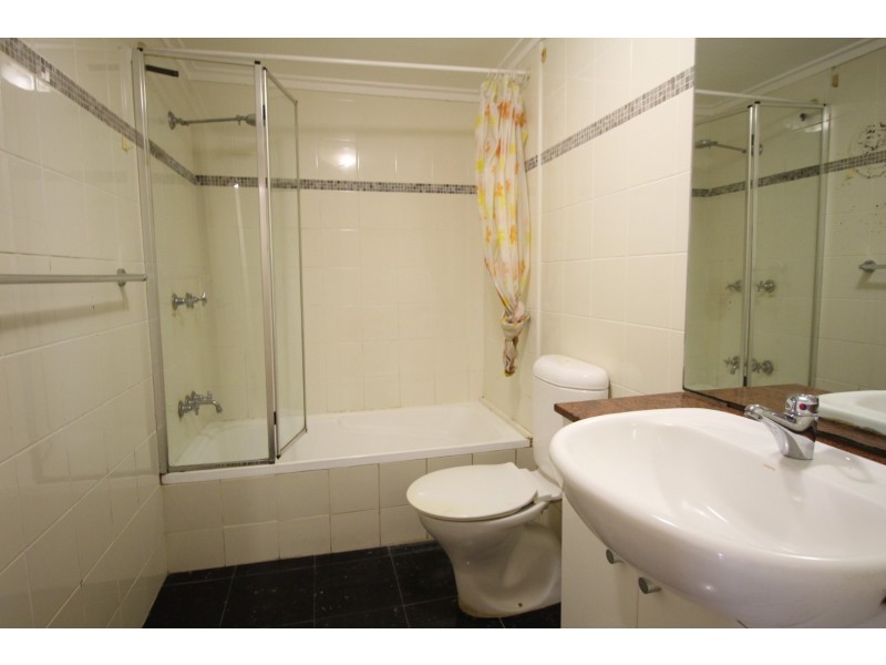 24/6-12 Carrington Ave, Hurstville NSW 2220