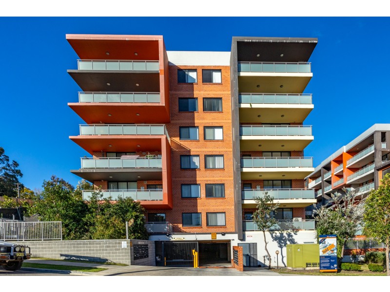 13/15 Young Rd, Carlingford NSW 2118
