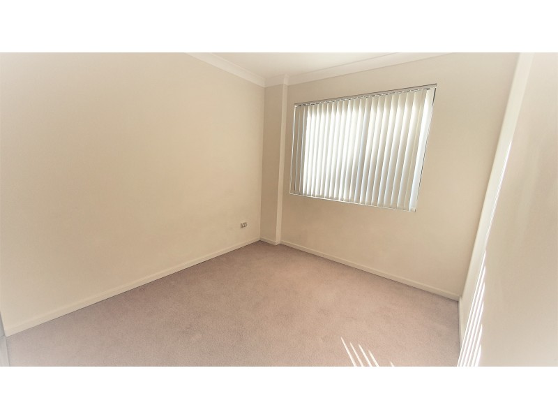 13/15 Young Rd, Carlingford NSW 2118