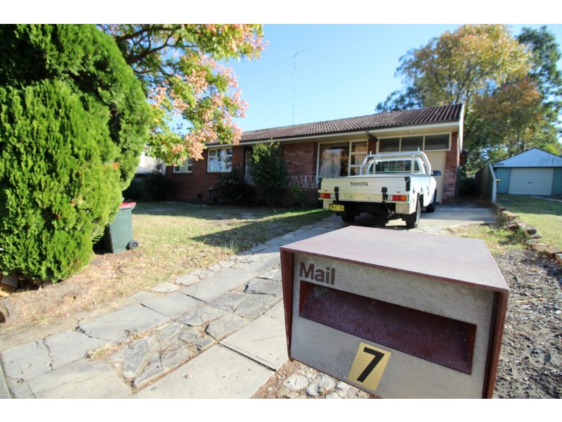 7 Moss Street, Northmead NSW 2152