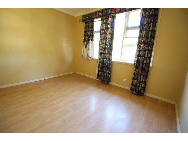 7 Moss Street, Northmead NSW 2152