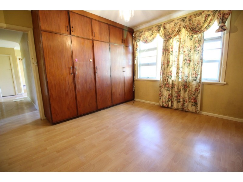 7 Moss Street, Northmead NSW 2152