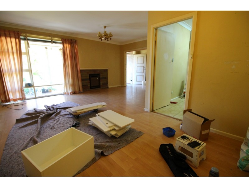 7 Moss Street, Northmead NSW 2152