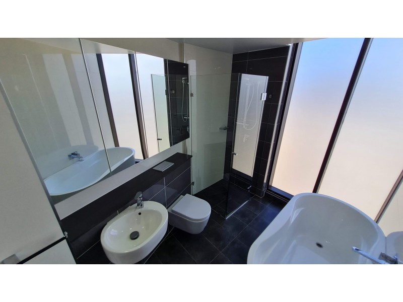 2207/330 Church Street, Parramatta NSW 2150