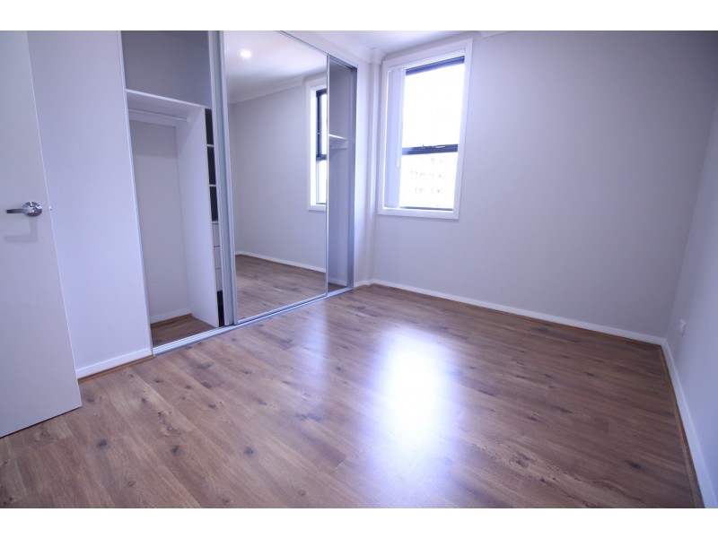 18/2-4 Amos St, Westmead NSW 2145