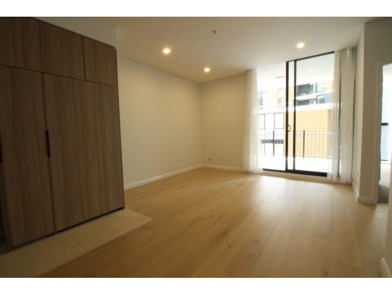 326/1 Maple Tree Road, Westmead NSW 2145