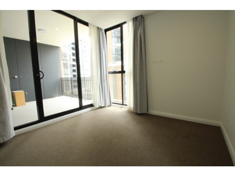 326/1 Maple Tree Road, Westmead NSW 2145