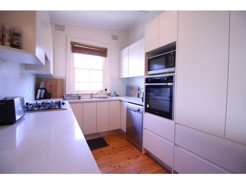 31 Grand Ave, West Ryde NSW 2114