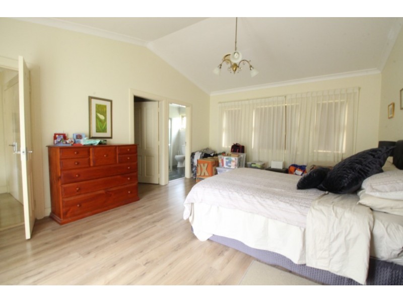 7 Illoura Lane, Wahroonga NSW 2076