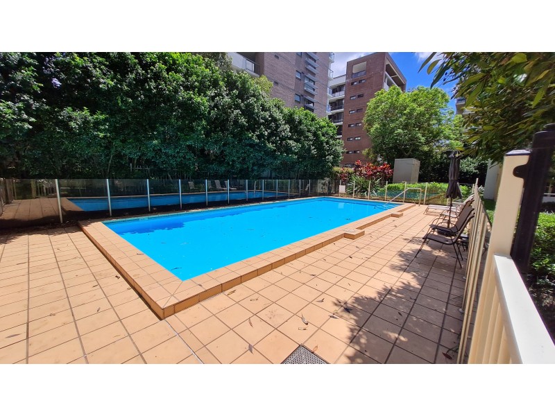 33/15-23 ORARA STREET, Waitara NSW 2077