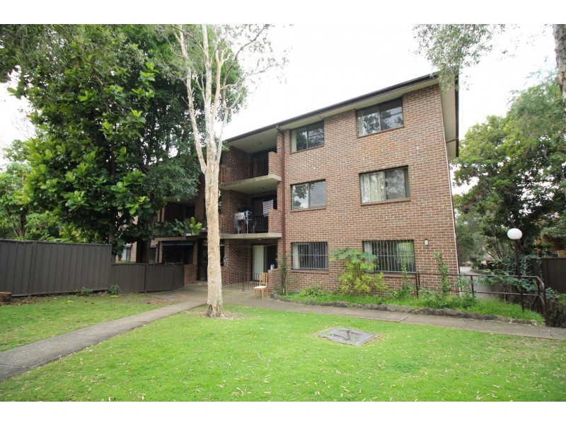 13/18-20 Central Avenue, Westmead NSW 2145