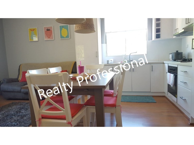 16 Murray Street, Merrylands NSW 2160