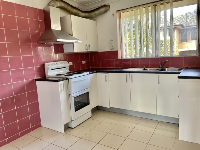 6/42 Wigram Street, Harris Park NSW 2150