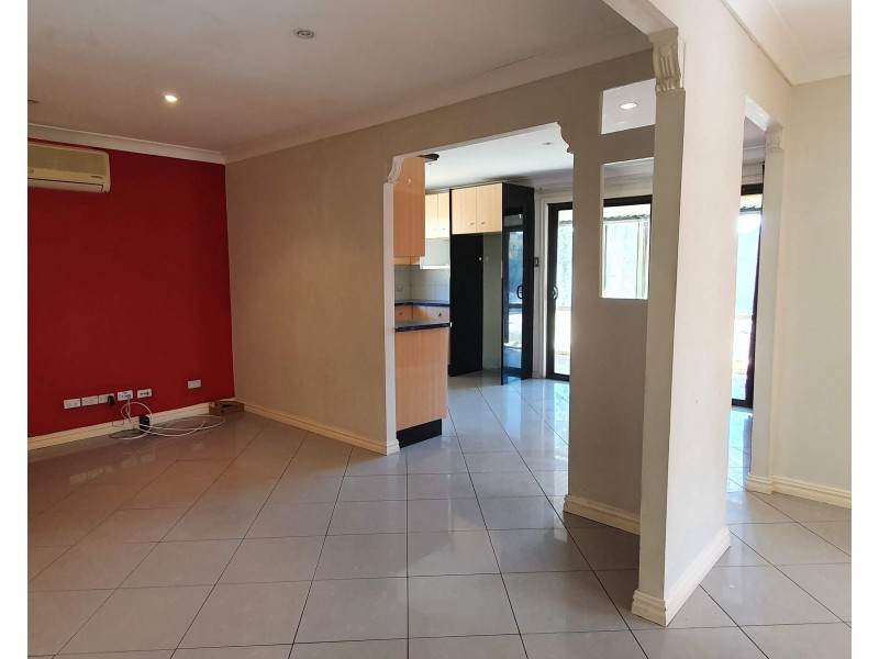 7 Cocos Place, Quakers Hill NSW 2763