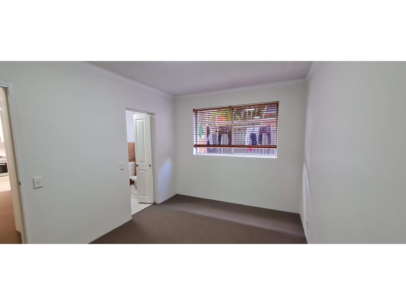 2/23 MAY STREET, Eastwood NSW 2122