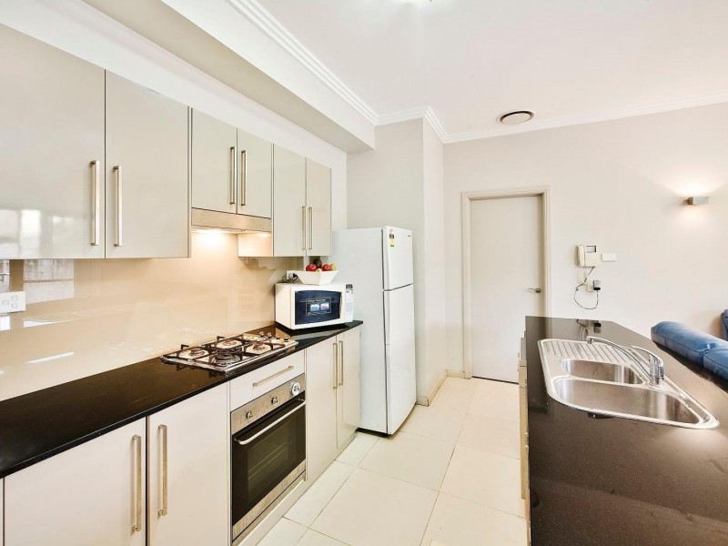 7/369 Old Northern Rd, Castle Hill NSW 2154