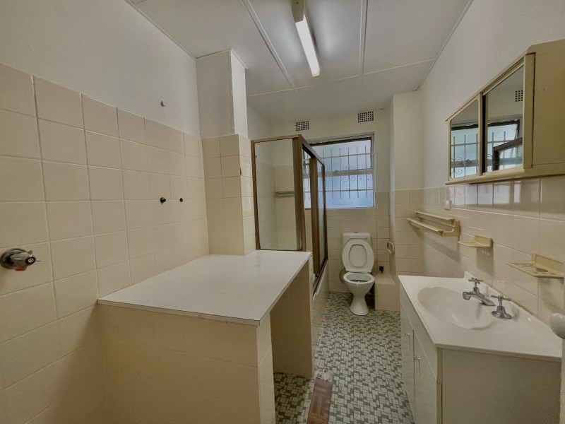 2/34 Ethel Street, Eastwood NSW 2122