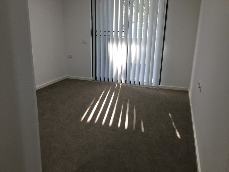 24/8-12 Linden St, Toongabbie NSW 2146